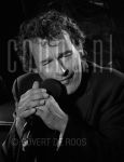 09-03-2006 David Vos live at Het Perron

[keywords]Black & White Image, On Stage, Live, Location, Half Length, Actor, Singer[/keywords]